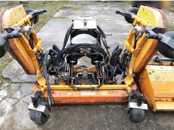 جزازة عشب الحدائق REFORM