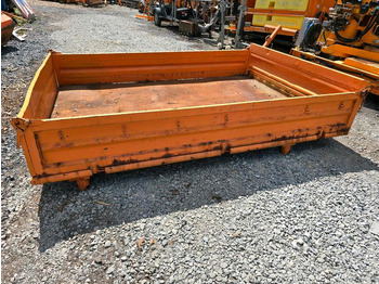 حاوية قلابة