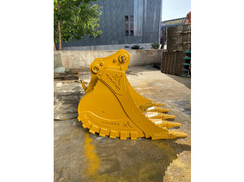 بكت حفار CATERPILLAR