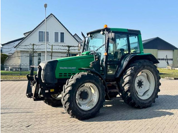 جرار VALTRA 6000