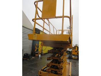 مرفاع مقصي Haulotte Compact 12: صورة 3 مرفاع مقصي Haulotte Compact 12: صورة 3