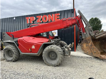 آلة رفع ونقل تلسكوبية Merlo P40.17 - Caméra - Fourches - 4T - 17M: صورة 5 آلة رفع ونقل تلسكوبية Merlo P40.17 - Caméra - Fourches - 4T - 17M: صورة 5