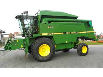 حصادة JOHN DEERE 2064