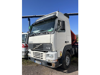 مقطورة السحب VOLVO FH16 520