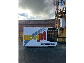 رافعة برجية LIEBHERR