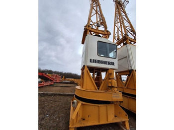 رافعة برجية LIEBHERR