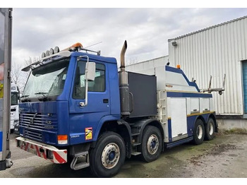 شاحنة سحب VOLVO FL10