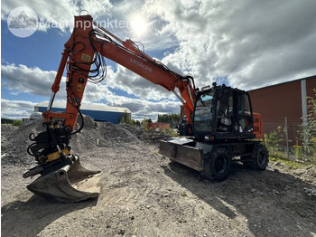 حفار ذو عجلات HITACHI ZX140W-5