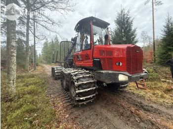 جرار شحن جذوع أشجار الغابات Komatsu 835: صورة 3