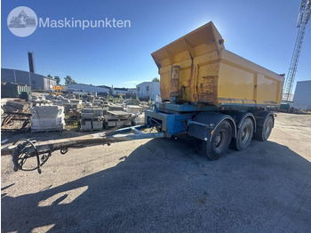 مقطورة قلابة