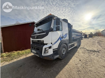 شاحنة قلاب VOLVO FM