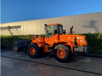 اللودر بعجل Doosan DL 200: صورة 3