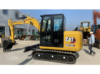 حفار صغير CATERPILLAR 305.5E