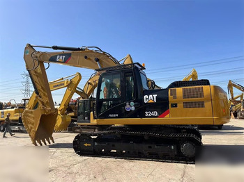 حفار زاحف CATERPILLAR 324DL