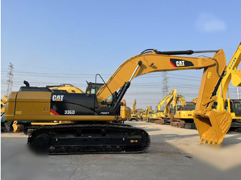حفار زاحف CATERPILLAR 336D