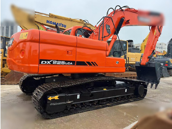 حفار زاحف DOOSAN DX225 LCA: صورة 3