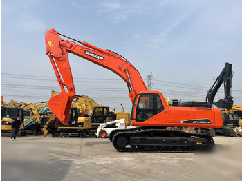 حفار زاحف DOOSAN DX420