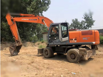 حفار ذو عجلات HITACHI ZX210W