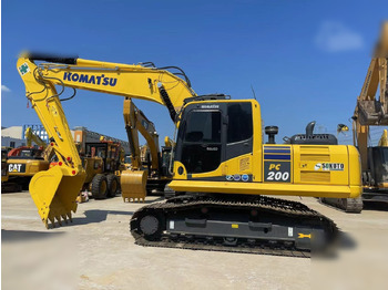 حفار زاحف KOMATSU PC200-8