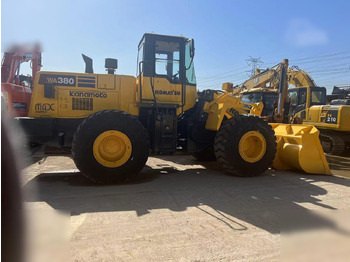 اللودر بعجل KOMATSU WA380-3