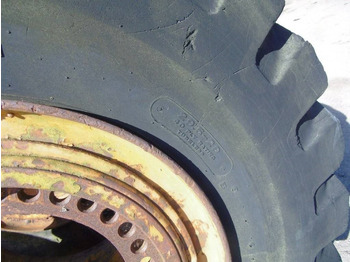 إطارات - آلات الإنشاء däck: صورة 3