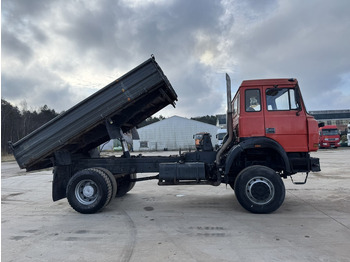 شاحنة قلاب Iveco Magirus 180-23 (GRAND PONT / 4X4 / LAMES / POMPE MANUELLE): صورة 4