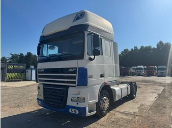 مقطورة السحب DAF XF 105 460