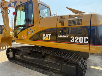 حفار زاحف CATERPILLAR 320C