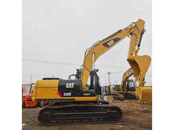 حفّار CATERPILLAR 320D
