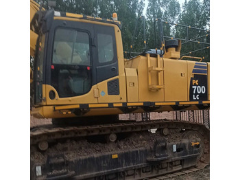حفار زاحف KOMATSU PC700