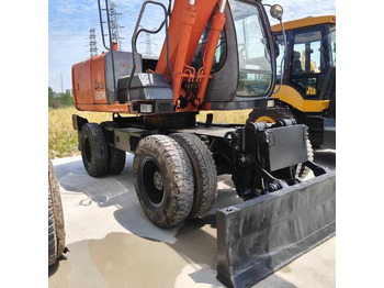 حفّار HITACHI ZX130W