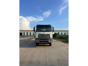 شاحنة قلاب SINOTRUK HOWO