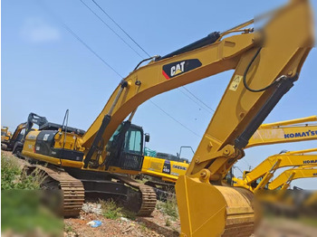 حفار زاحف CATERPILLAR 336D