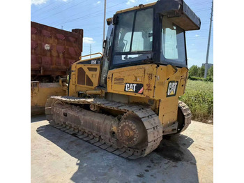 بلدوزر CATERPILLAR D6D