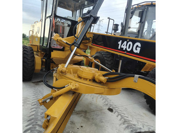 ماكينة تسوية CATERPILLAR 140H