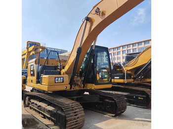 حفار زاحف CATERPILLAR 320GC