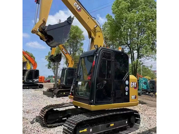 حفّار CATERPILLAR 307E