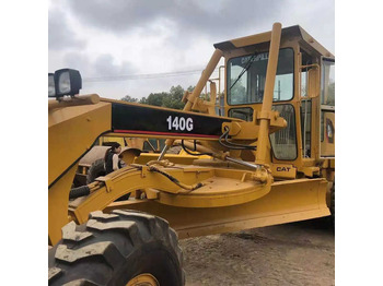 ماكينة تسوية CATERPILLAR 140G
