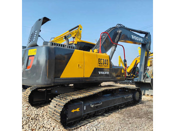 حفار زاحف VOLVO EC240
