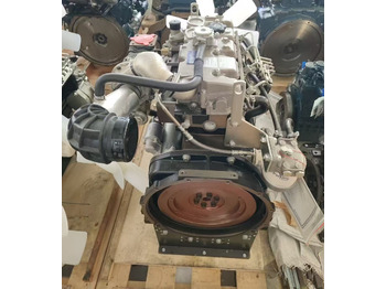 محرك - حفّار CATERPILLAR 3024C: صورة 3