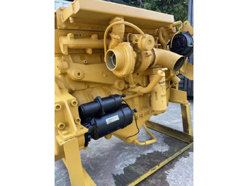 المحرك و قطع الغيار - حفّار CATERPILLAR 3116: صورة 3