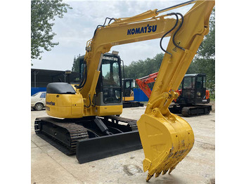 حفّار KOMATSU PC200-8