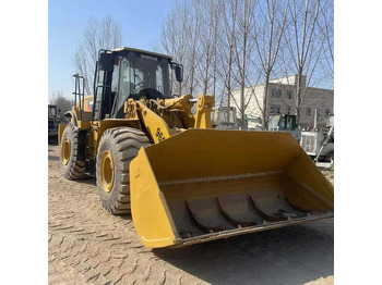 اللودر بعجل CATERPILLAR 966H