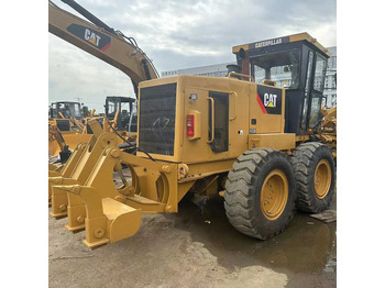 ماكينة تسوية CATERPILLAR 140K