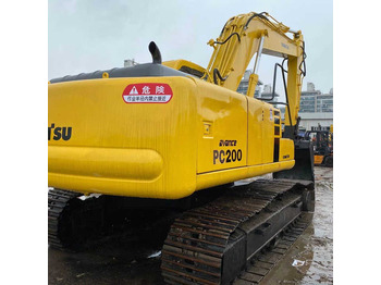 حفار زاحف KOMATSU PC200-6