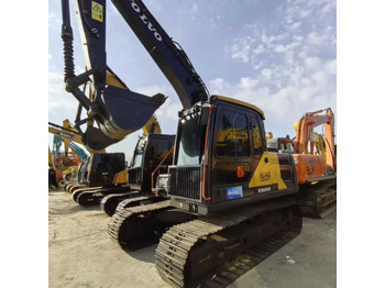 حفار زاحف VOLVO EC140