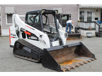 شيول صغير BOBCAT T590