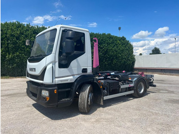 شاحنة برافعة خطافية IVECO EuroCargo 160E