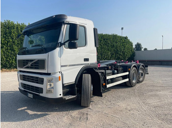 شاحنة برافعة خطافية VOLVO FM9