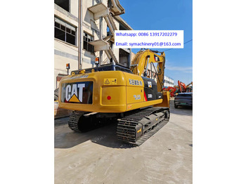 حفار زاحف CATERPILLAR 330D2L